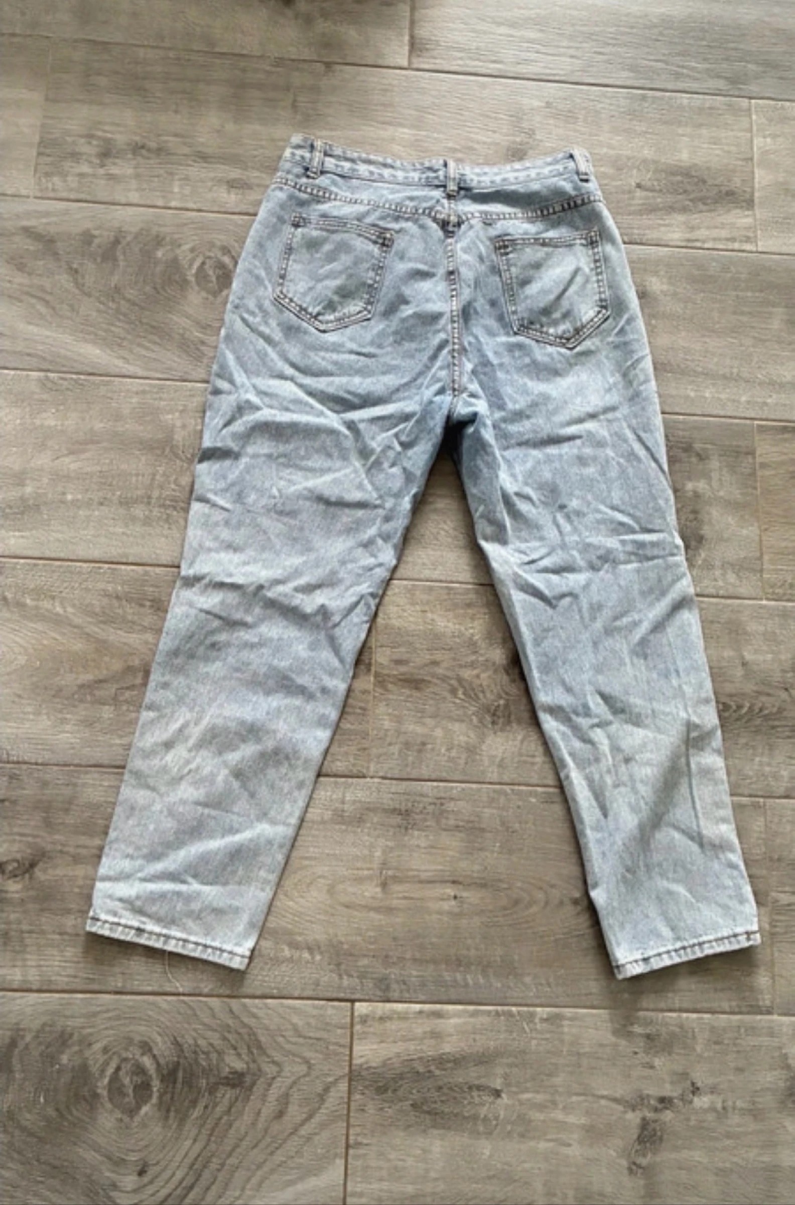 Jeans com rasgos – photo 3